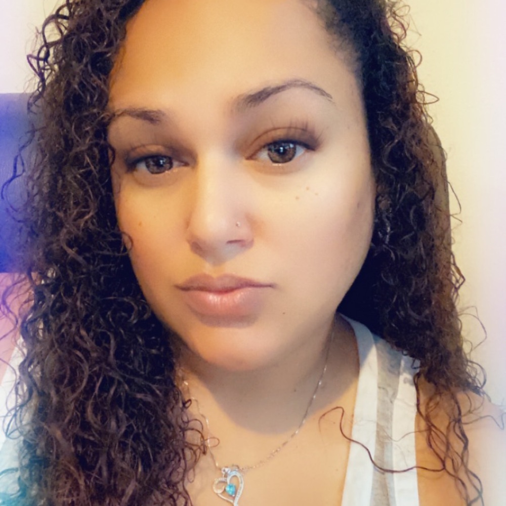 Meet your Posher, Mayra